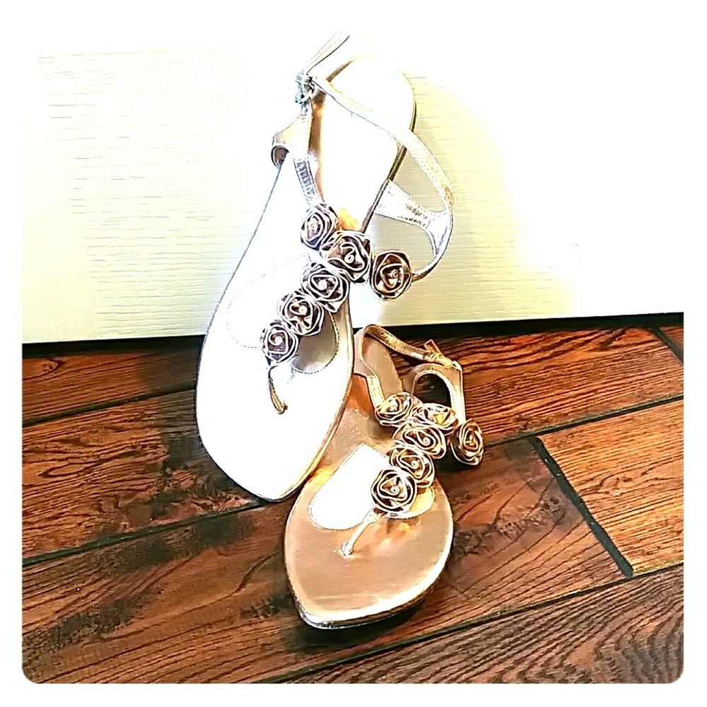 Size 9 flats